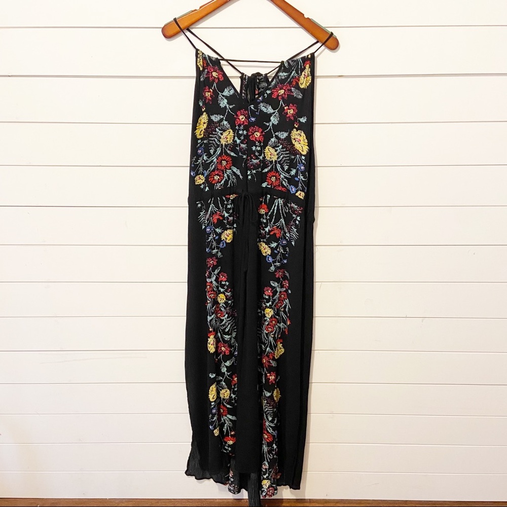 City Chic Black Maxi Dress with Multicolor Floral Embroidery - Picture 3 of 15